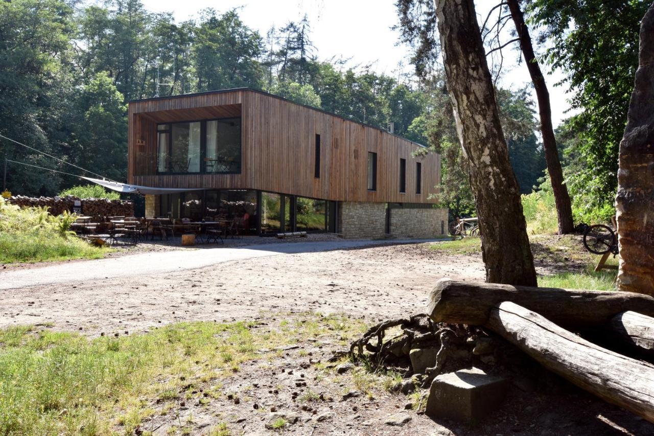 Penzion Kulna Slatinany Exterior photo